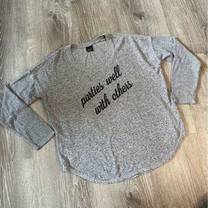 Free Press Small Heather Grey Long Sleeve Statement Womens Party Tee Shirt